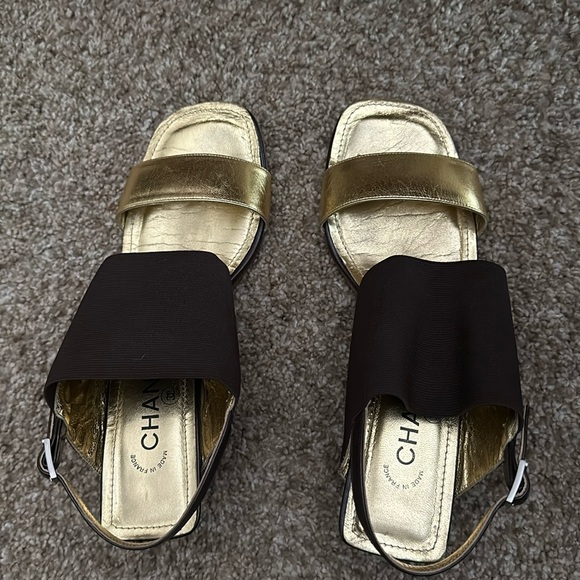 Chanel Brown and Gold Sandals. In original Box. Size 39 pre-owned - Picture 1 of 7
